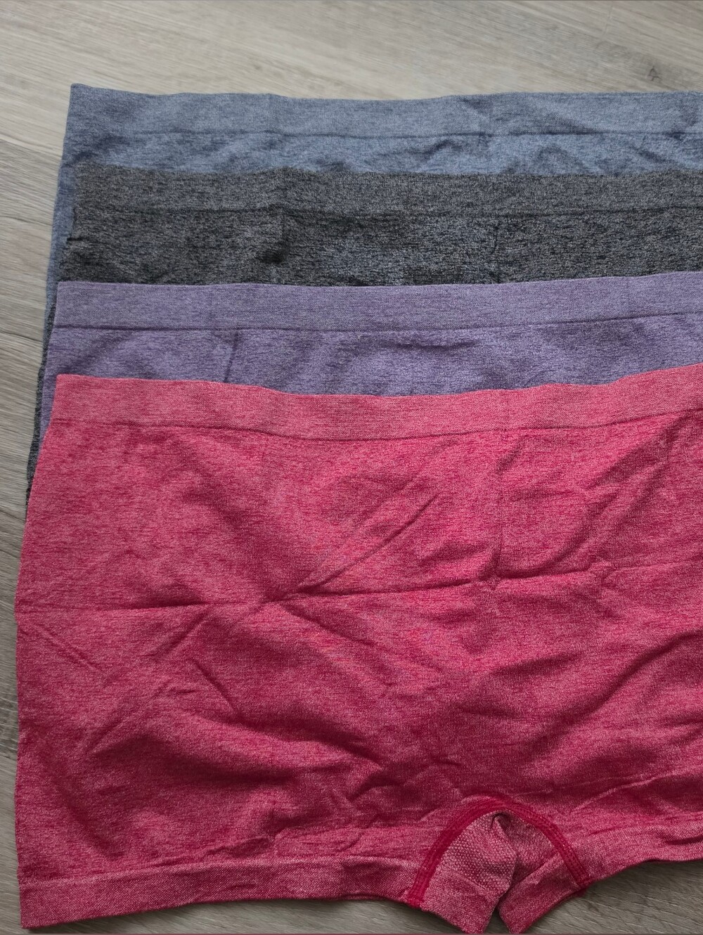 Amazon Seamless Boyshorts 4-Pack Multicolor (NEVER WORN/ORIGINAL PACKAGE)
